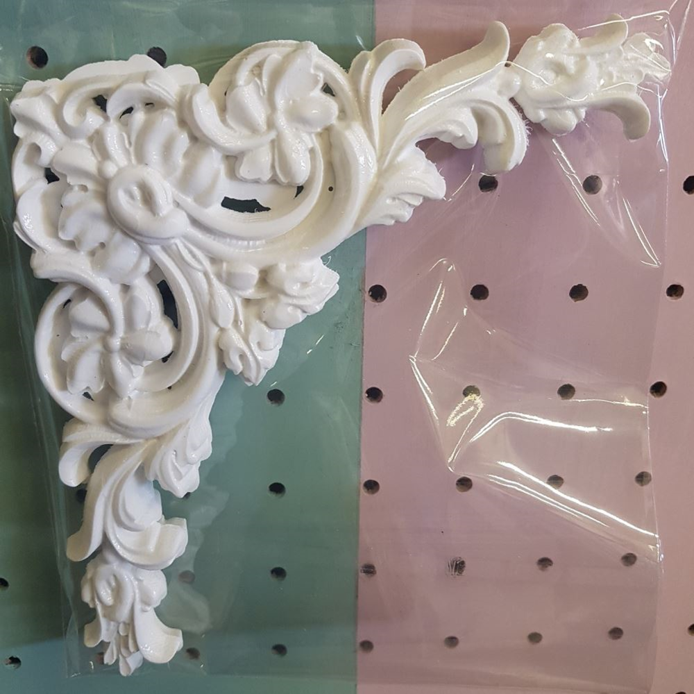 Brigitte Corner Moulding Set of 2 140mmX140mm